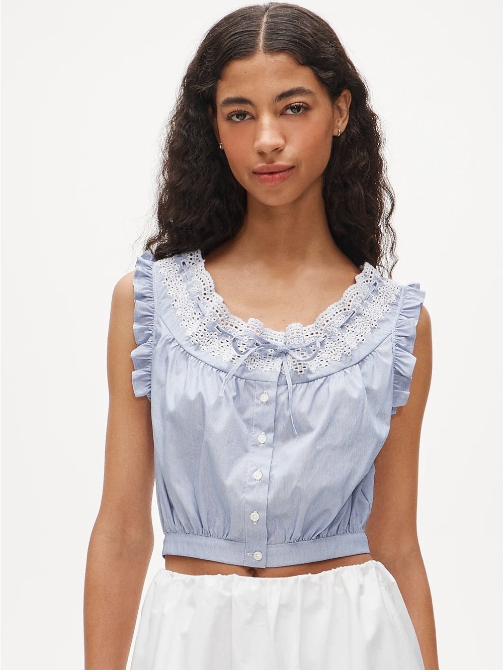 Embroidered ruffle-trim cropped tank top
